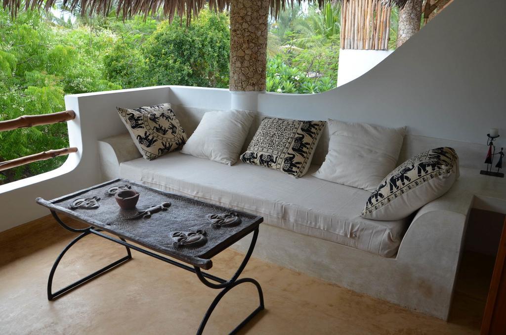 Zawadi Residence วาตามู ห้อง รูปภาพ